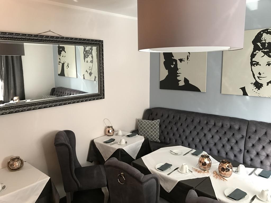 Hotel Heddernheimer Hof Франкфурт-на-Майне Экстерьер фото